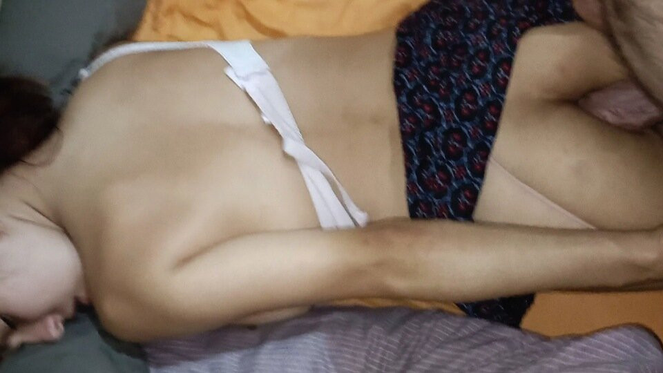 मेरे दोस्त की प्रेमिका मेरे बड़े लंड के साथ गुदा मैथुन करना चाहती है ताकि उसके प्रेमी को चोट न लगे