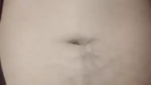 Karnıma sperm sıçratıyorum