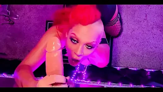 Bayan red x bir yüz sikişi bağımlısı