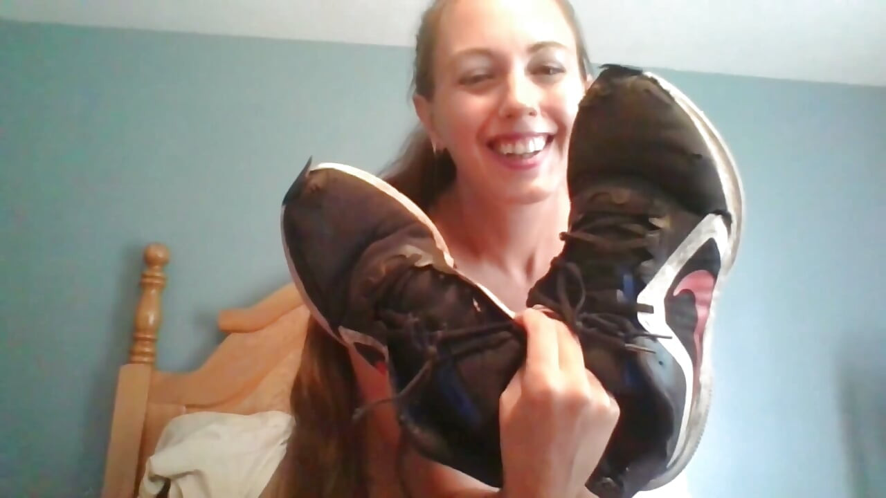 Lick My Boyfriends Shoes Mean Girl Makes You Worship Her Boyfriends Dirty Shoes