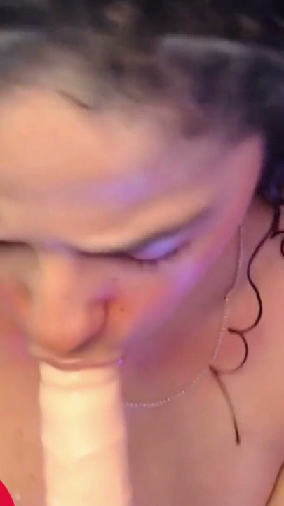 I give you a good cock blowjob while I smoke fetish | Clip 1