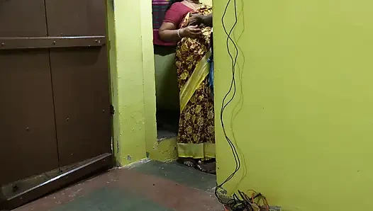 The House Owner, Aunty, Had Come to Collect Rent. I Engaged in Sexual Play with Her and Had Sex with That Mature Woman