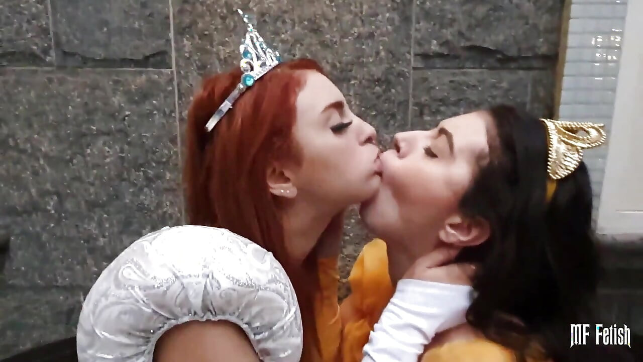 Prințese fierbinți din visele tale