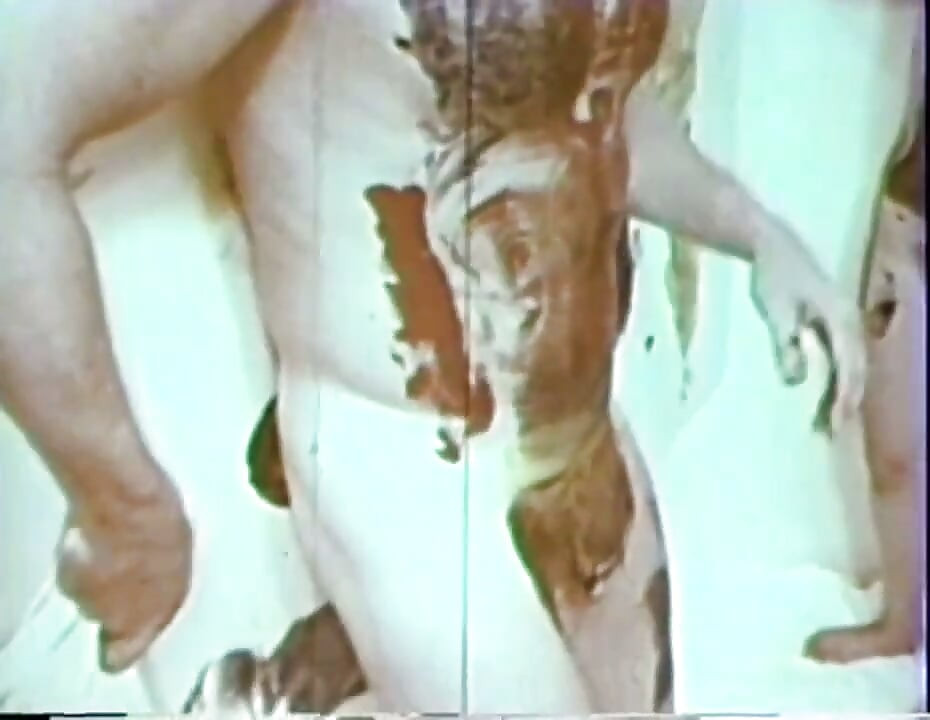 Hot sexy girls loves vintage sex videos