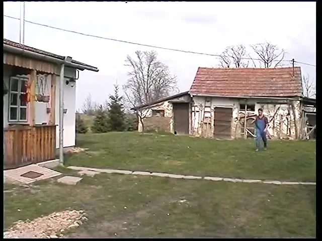 Horny granny wants younger guy to fuck her in the backyard