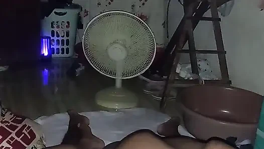 gusto nya laging kinakain ang kanya