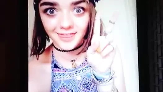 Maisie williams boşalmak haraç