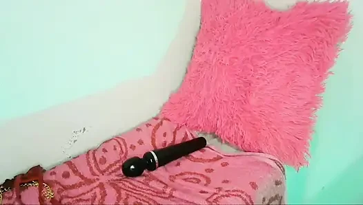 College-mädchen anal und squirtet auf camara