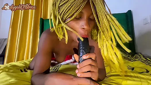 Erotic Masturbation with a Powerful Cowgirl Style