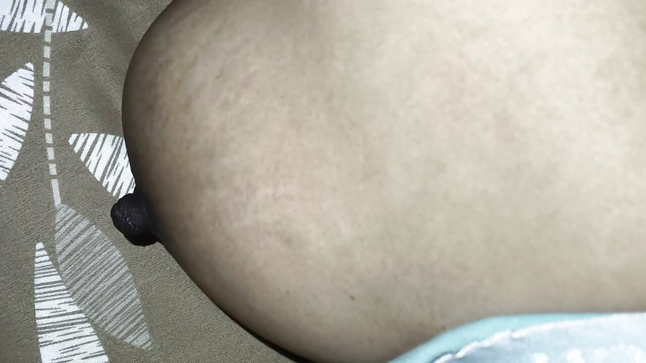 أول مرة جاهزة تظهر بزازها سكس بزاز ممتاز