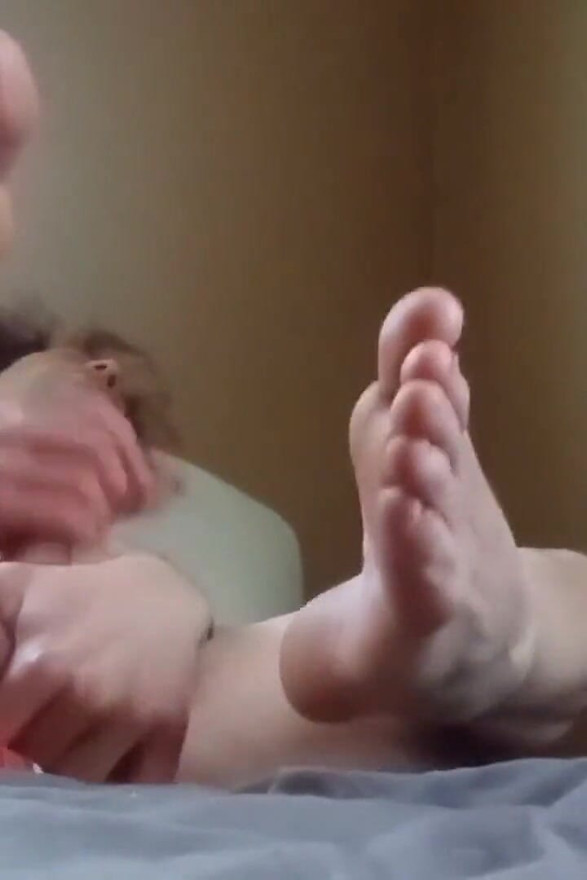 Stroking My Chickdick and Sniffing My Asshole