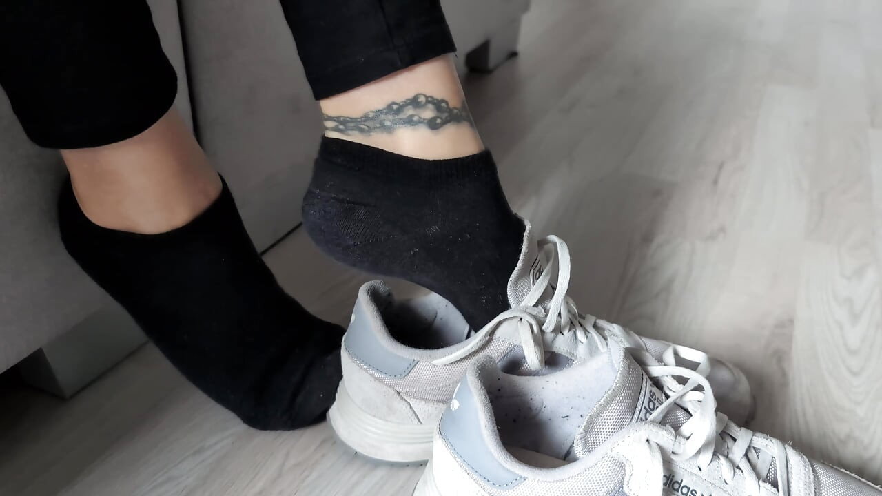 Do you like my feet in nylons?