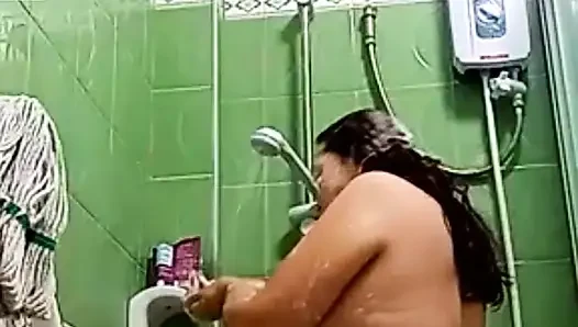 Karım banyo yaparken sabah videosu seksi o kadar çok seviyor ki orgazm oluyor