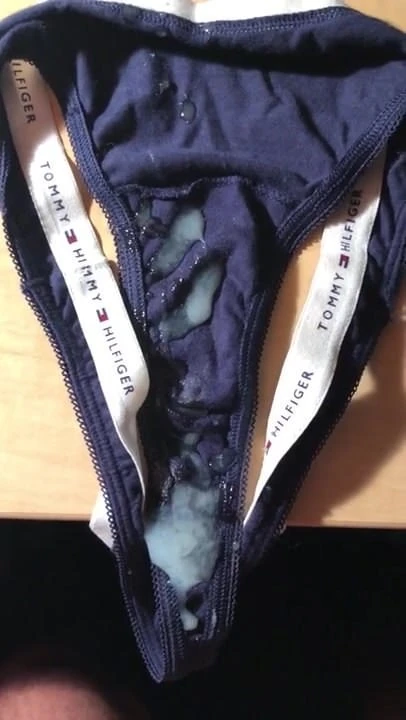 Blasting her panties