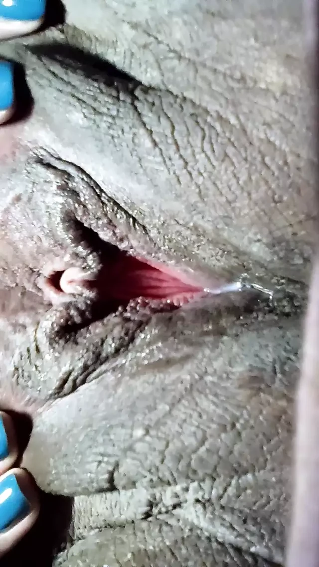 Kitty Rosario vibrator masterbation up close BBW