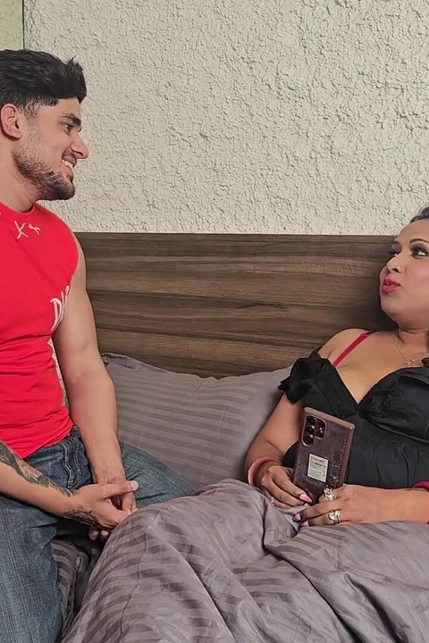 Innocent Boy One Night Stand with Hot Bhabhi
