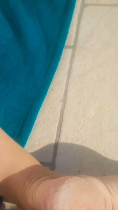 Selena's beautiful body and feet worship | Clip 3