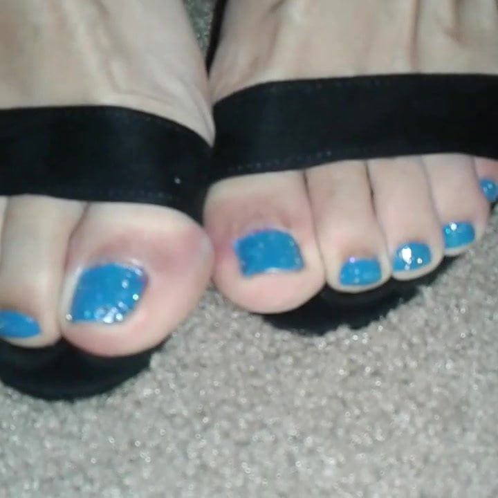 Blue toes in heels