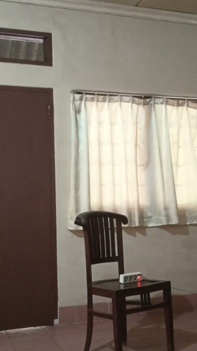 A GUARD OF THE VILLA ROOM | Clip 1