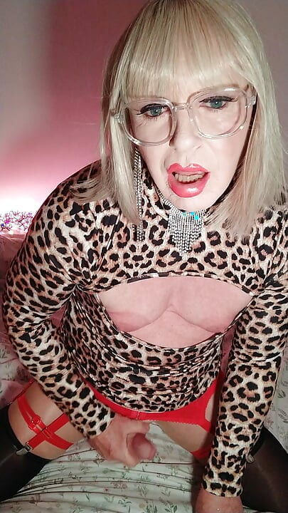 Crossdress Stockings and Heels