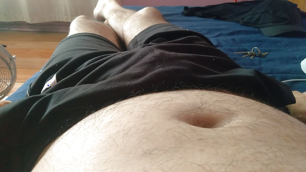 Homem gostoso esperando para fazer sexo amador violento