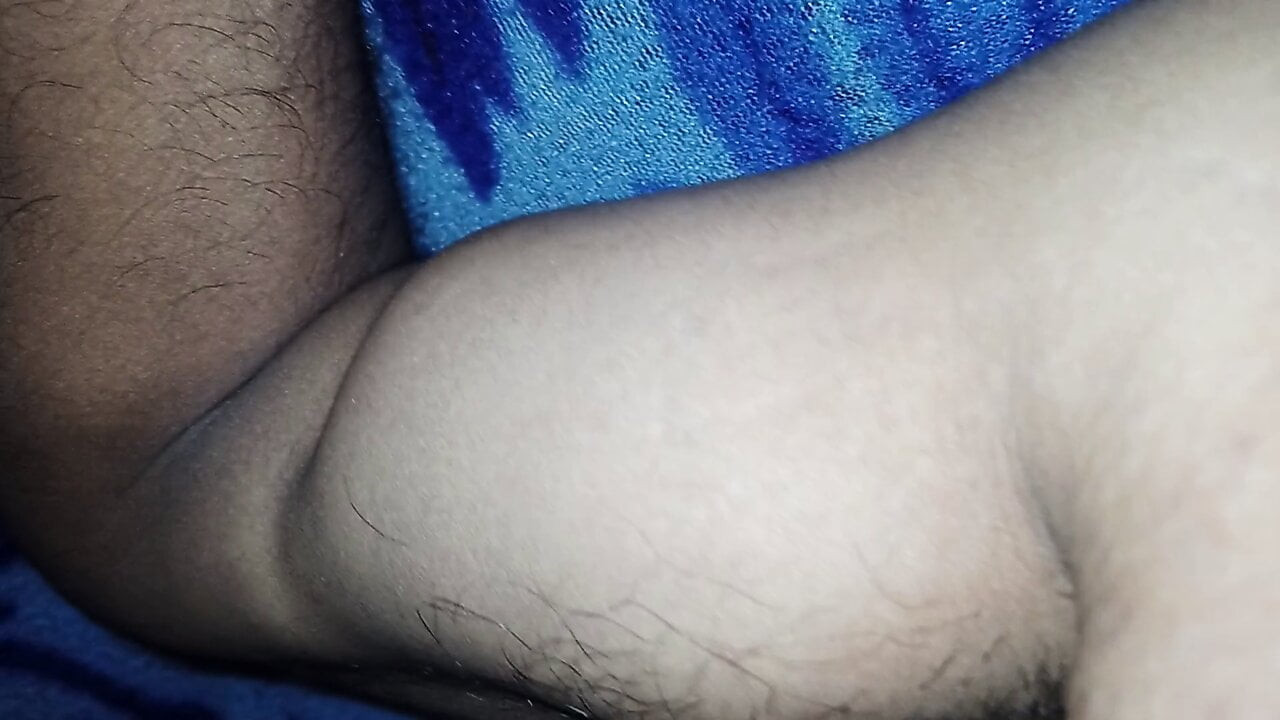 Mascular arms and abbs