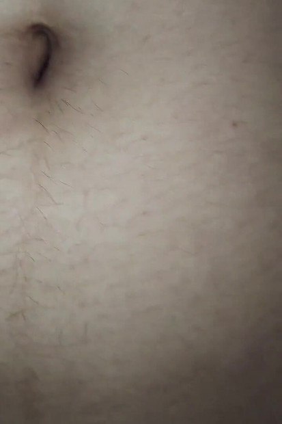 Titokban Komal punciját ujjazta