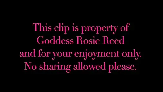 Идеальный игнорирует помаду - богиня Rosie Reed игнорирует вас, надевая губную помаду, чтобы сделать вас слабым - фетиш губной помады игнорировать - подставка