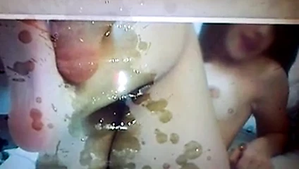Cumshot haraç üzerinde kullanıcı melisa93