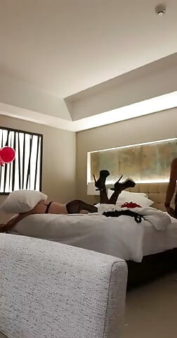 Real sessão de dominação feminina com dominatrix DominaFire parte 1