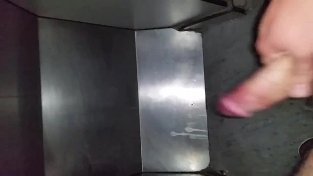Im Pornokino meinen Pimmel abgewichst