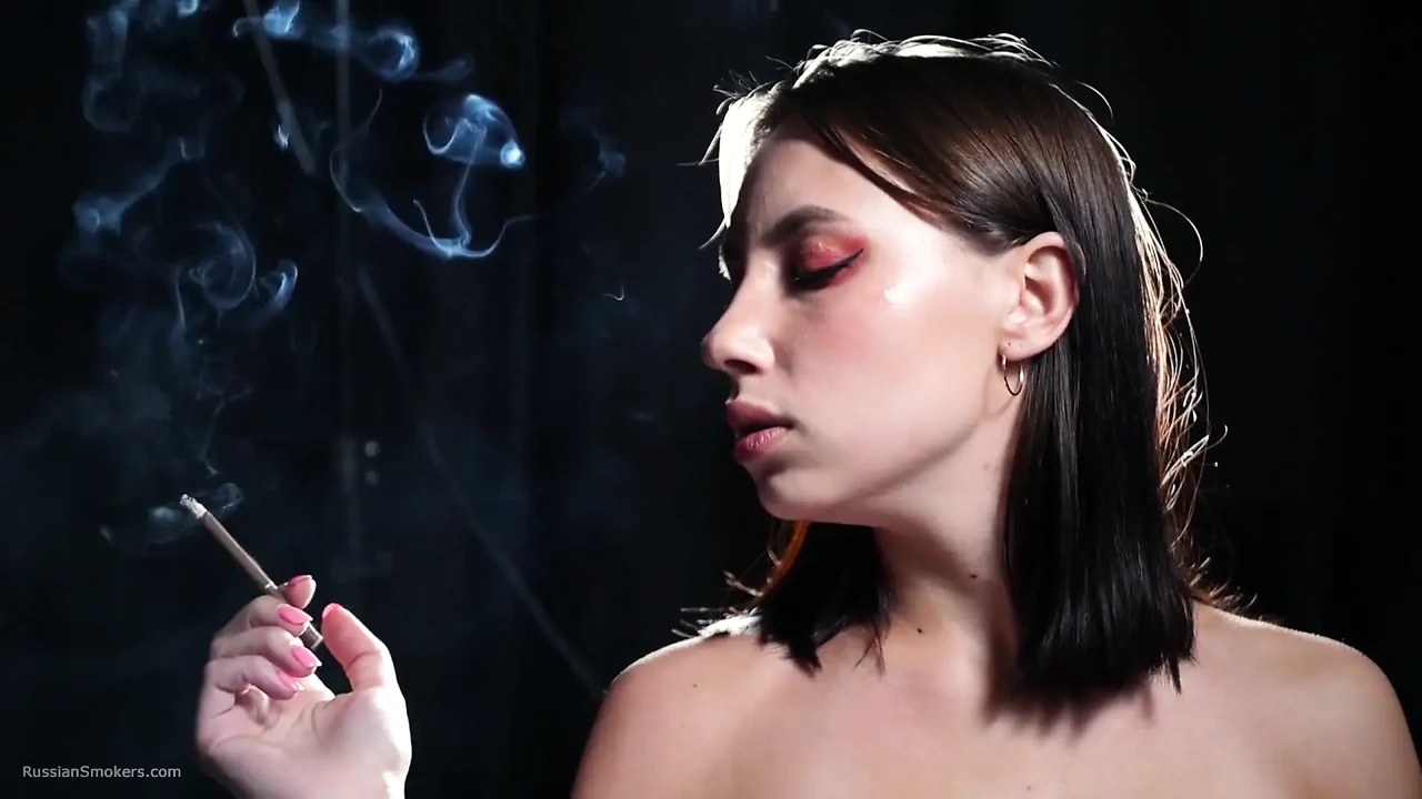 Slow Smoke Seduction Calm Confidence Late Night