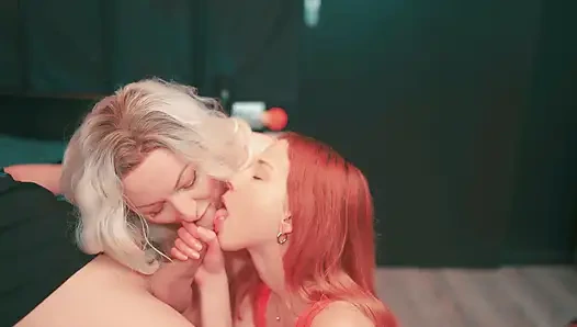 Üvey anne üvey kızına yalvarıyor: 'bana yarak emmeyi öğret' - ikimiz de üvey erkek kardeş tarafından yüzünü siktirdik