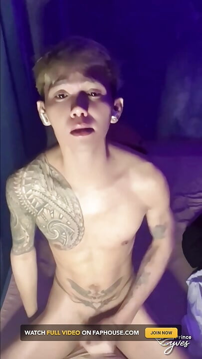 Filipino Inked Horny Twink Teasing and Masturbating Until He Cums
