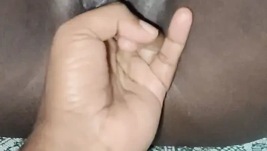 Istriku nyepong kontolku