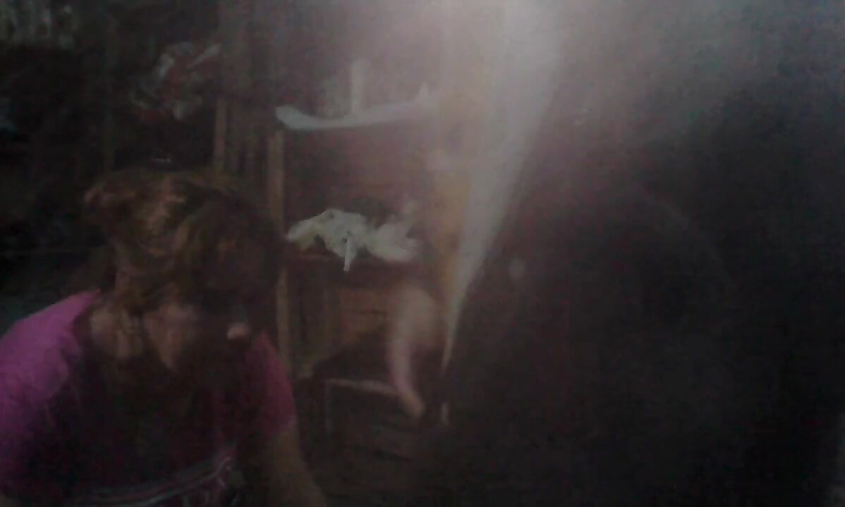 تمص زبي في الظلام بينما أفيلم