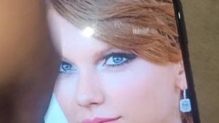 Sperma eerbetoon aan Amerikaanse meesteres die hoer Taylor Swift neukt