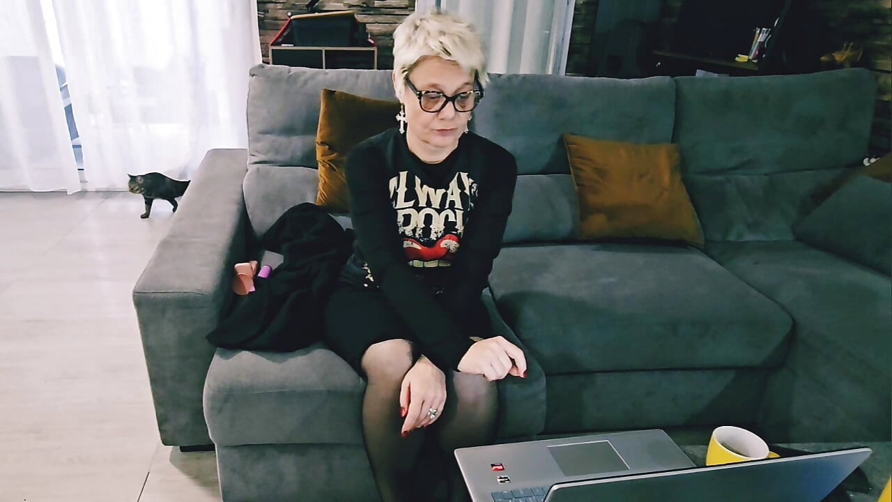 POV on my mature MILF pussy while I masturbate and use a dildo