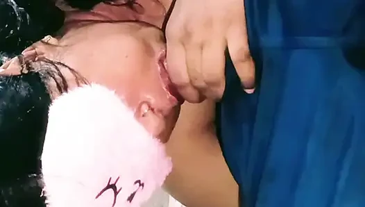 En ateşli döl yutma ve ağzına boşalma azgın neha yenge - durmadan yarak emmeyi biliyor