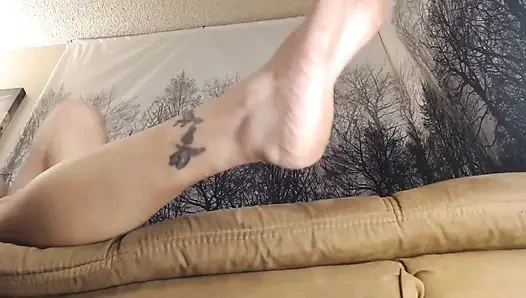 Скрытая великанша со ступнями в вогеера