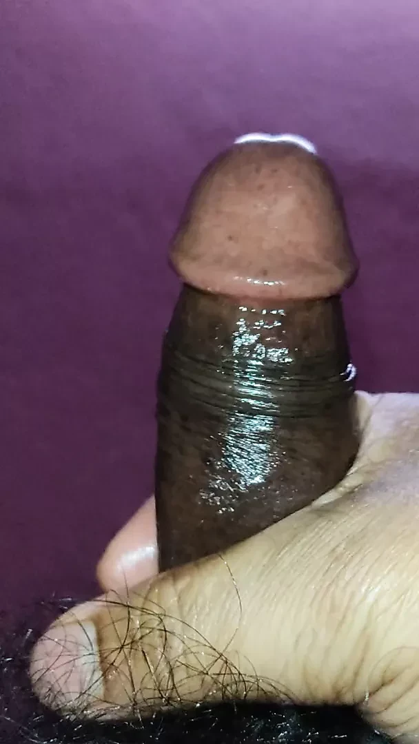 Indijski tvrdi penis