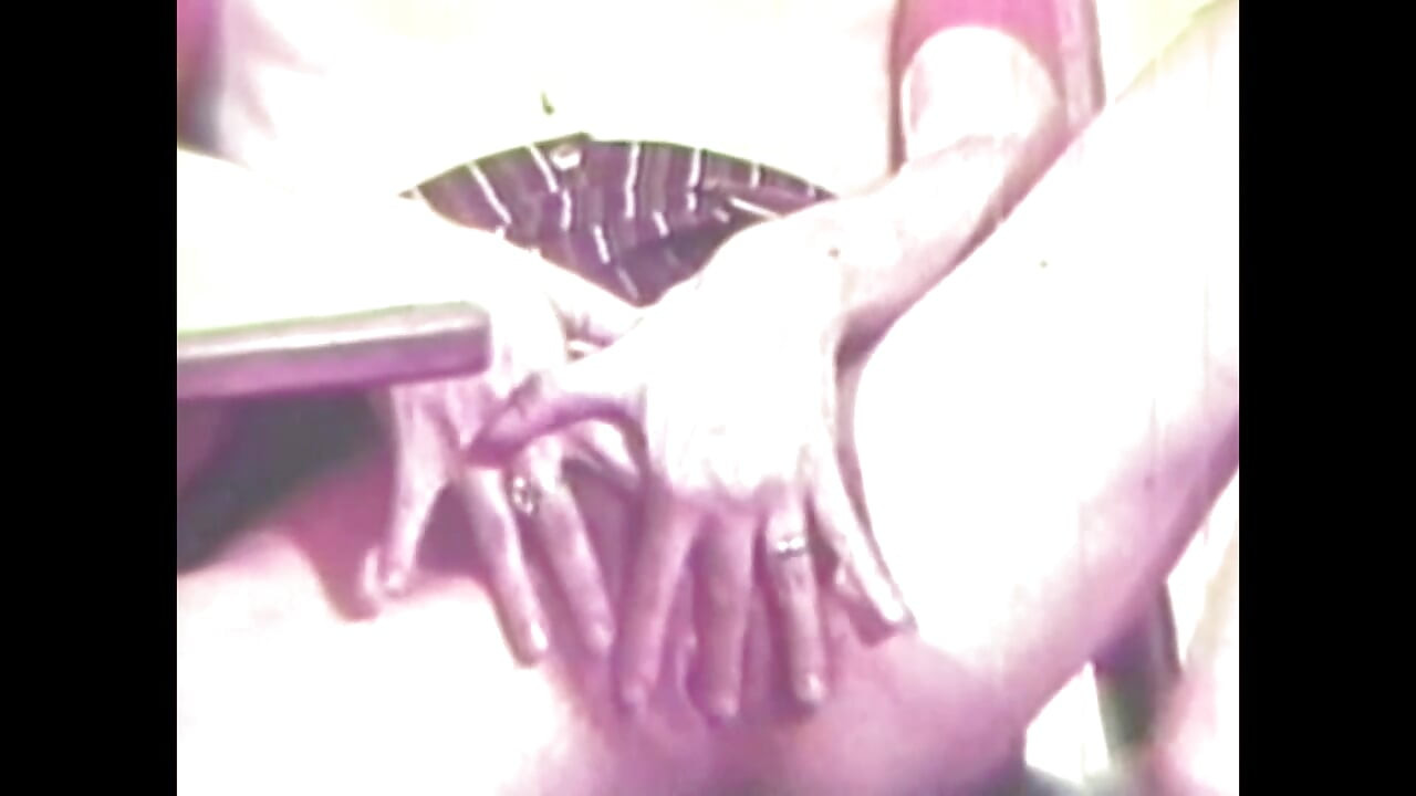 The Pig Eats My Vagina