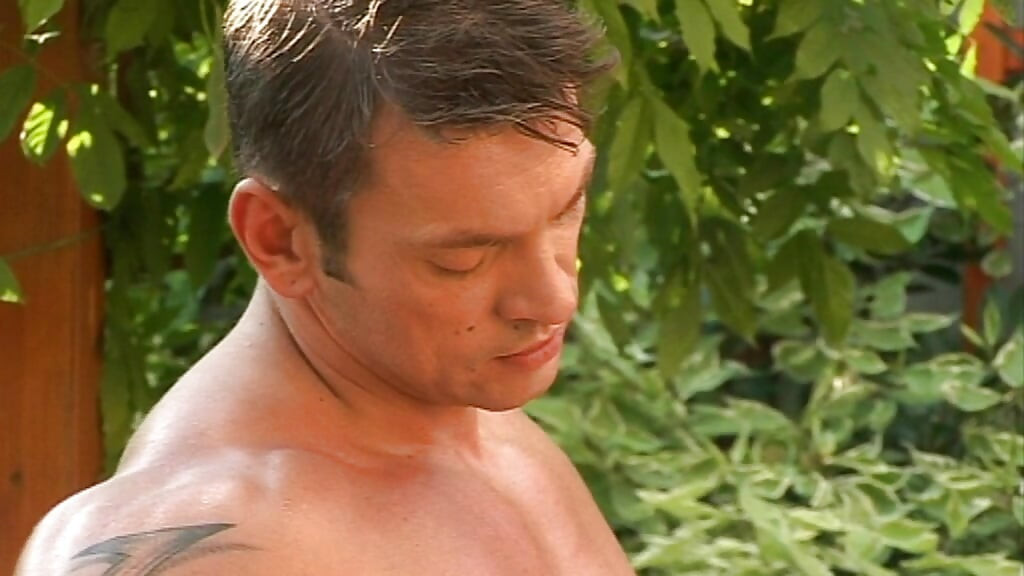 Muscular Hung Stud Fucks His Young Lover Anal Outside and