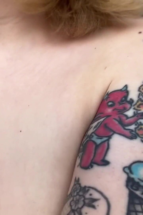 Step Sis Tit Worship