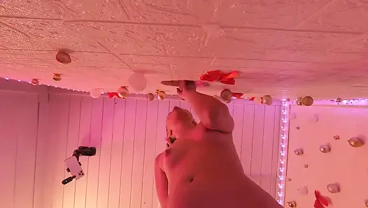 Хуй растворяется от удовольствия. МиссВики