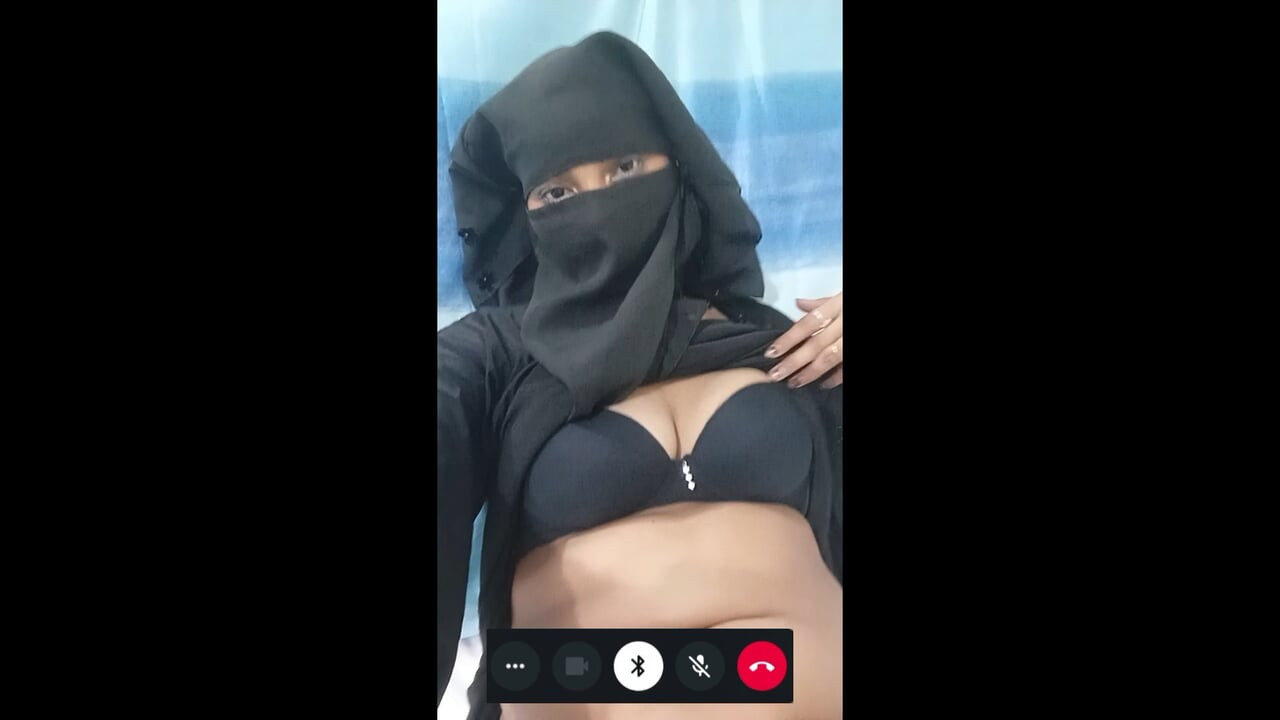 Muslimanska djevojka seks video poziv