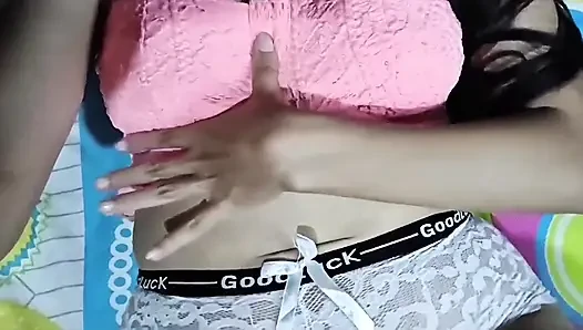 En iyi arkadaşımla seks yapıyorum