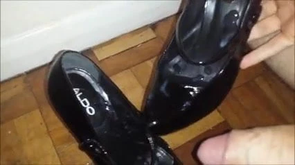 Another cumshot for Gina's heels