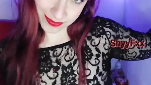 Rengringspigen Shyyfxx Genopvrker Chefen Med Kraften Fra Heavy Metal! JOI