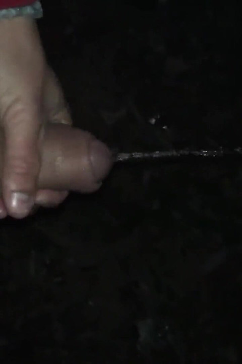 Twink Outdoor Piss with Erection